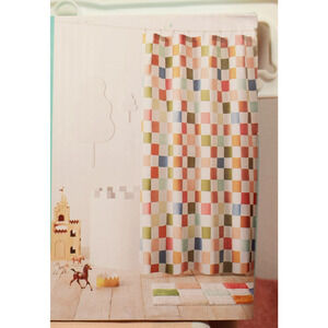 Pillowfort Kids' 72x72" Shower Curtain Checkered